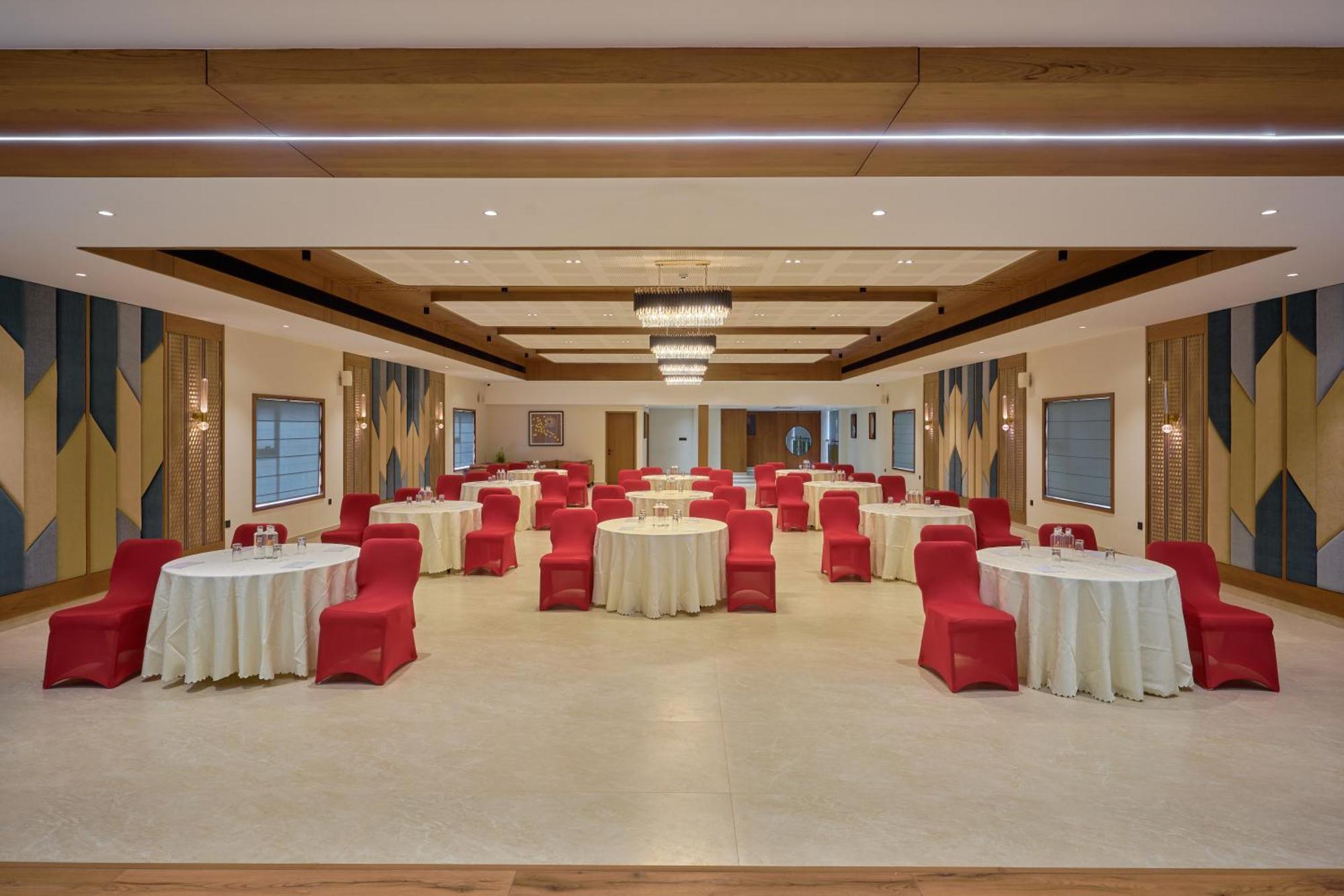Kowju Airport Hotel Calicut Kondotty 外观 照片